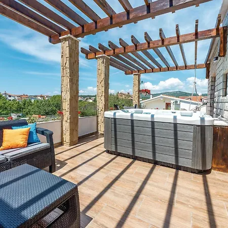 Lovely In With Jacuzzi * Rogoznica (Sibenik-Knin)