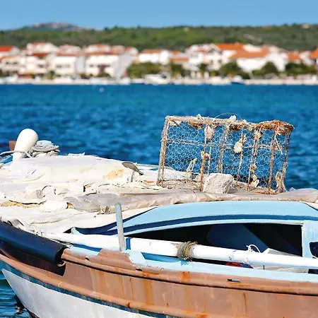 Lovely In With Jacuzzi Rogoznica (Sibenik-Knin)